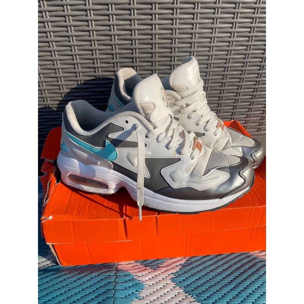 Nike Air Max2 Light Womens 9.5 White Grey Teal CJ7981-002 Retro Sneakers